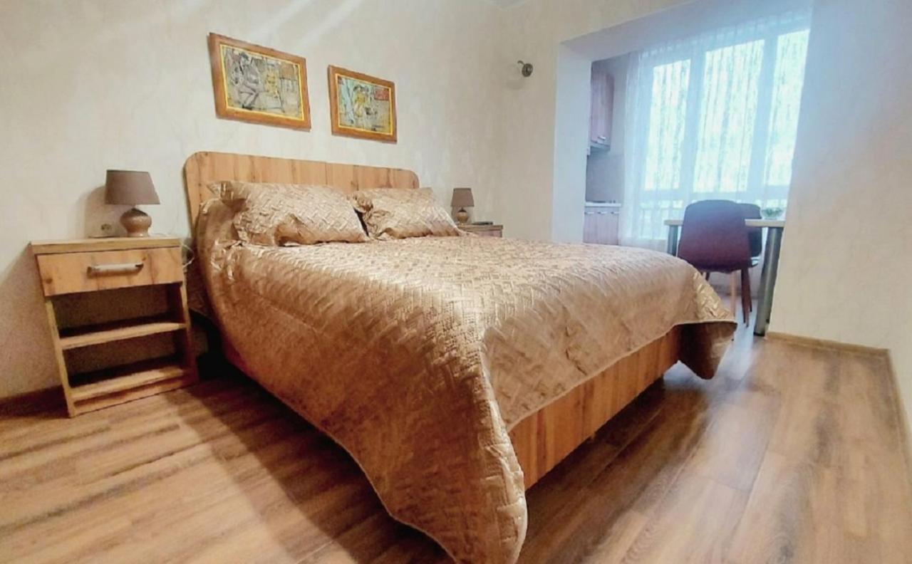 Мелодия Прованса В Старом Центре Harkiv Dış mekan fotoğraf